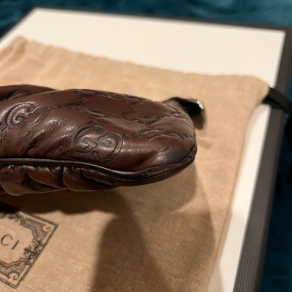 Gucci Leather wristlet/ wallet 🔥🔥🔥🔥 - Picture 10 of 17